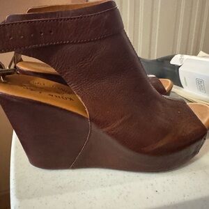 Kork-Ease Rich Brown Leather Wedges